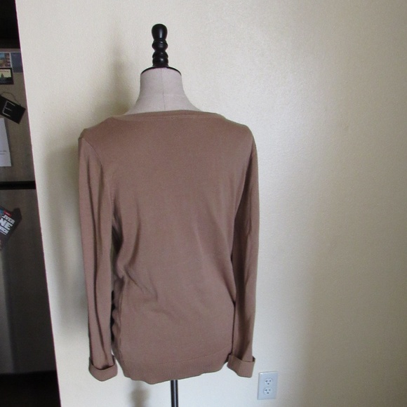 Scotty Brown Scoop-Neck Sweater - Picture 2 of 3